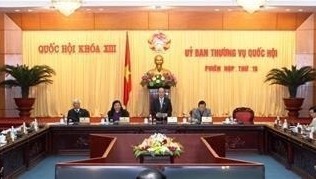 В Ханое закрылось 15-е заседание Постоянного комитета Вьетнамского парламента